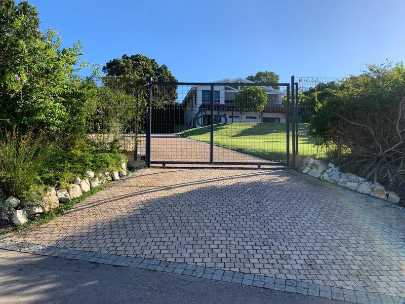 To Let 5 Bedroom Property for Rent in Lower Robberg Western Cape